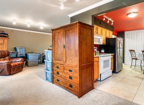 2431 East Brandenberry Court Arlington Heights IL 60004
