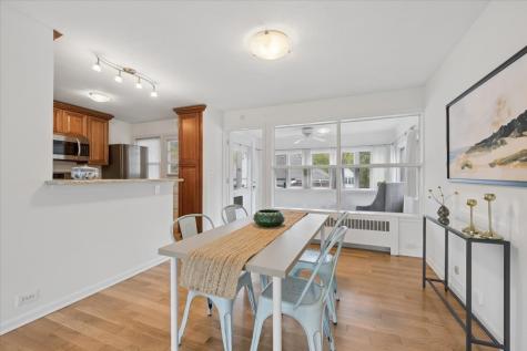 2221 Central Street Evanston IL 60201