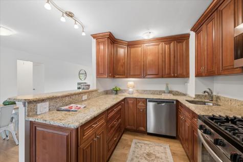 2221 Central Street Evanston IL 60201