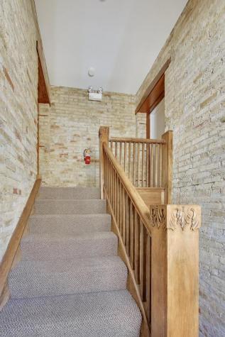 4722 North Kenneth Avenue Chicago IL 60630