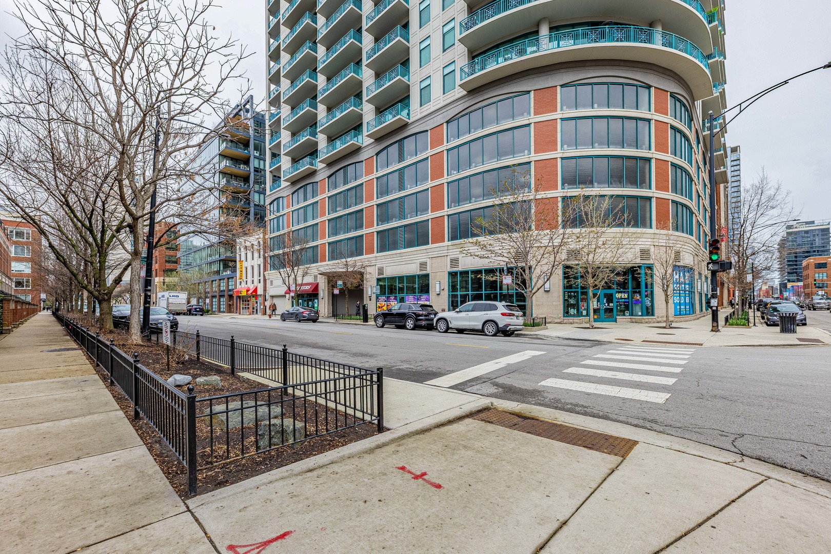 340 West Superior Street Chicago IL 60654