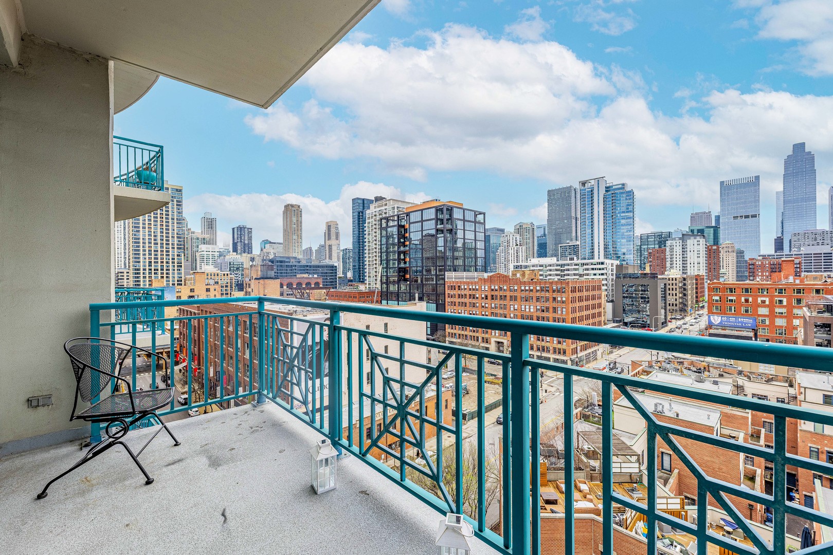 340 West Superior Street Chicago IL 60654