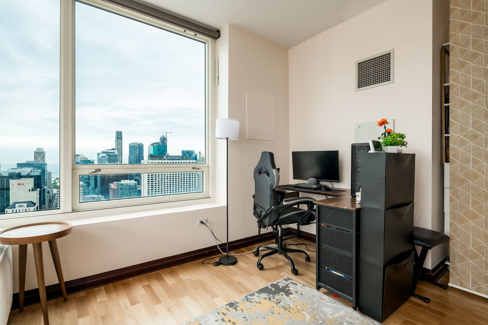 33 West Ontario Street Chicago IL 60654