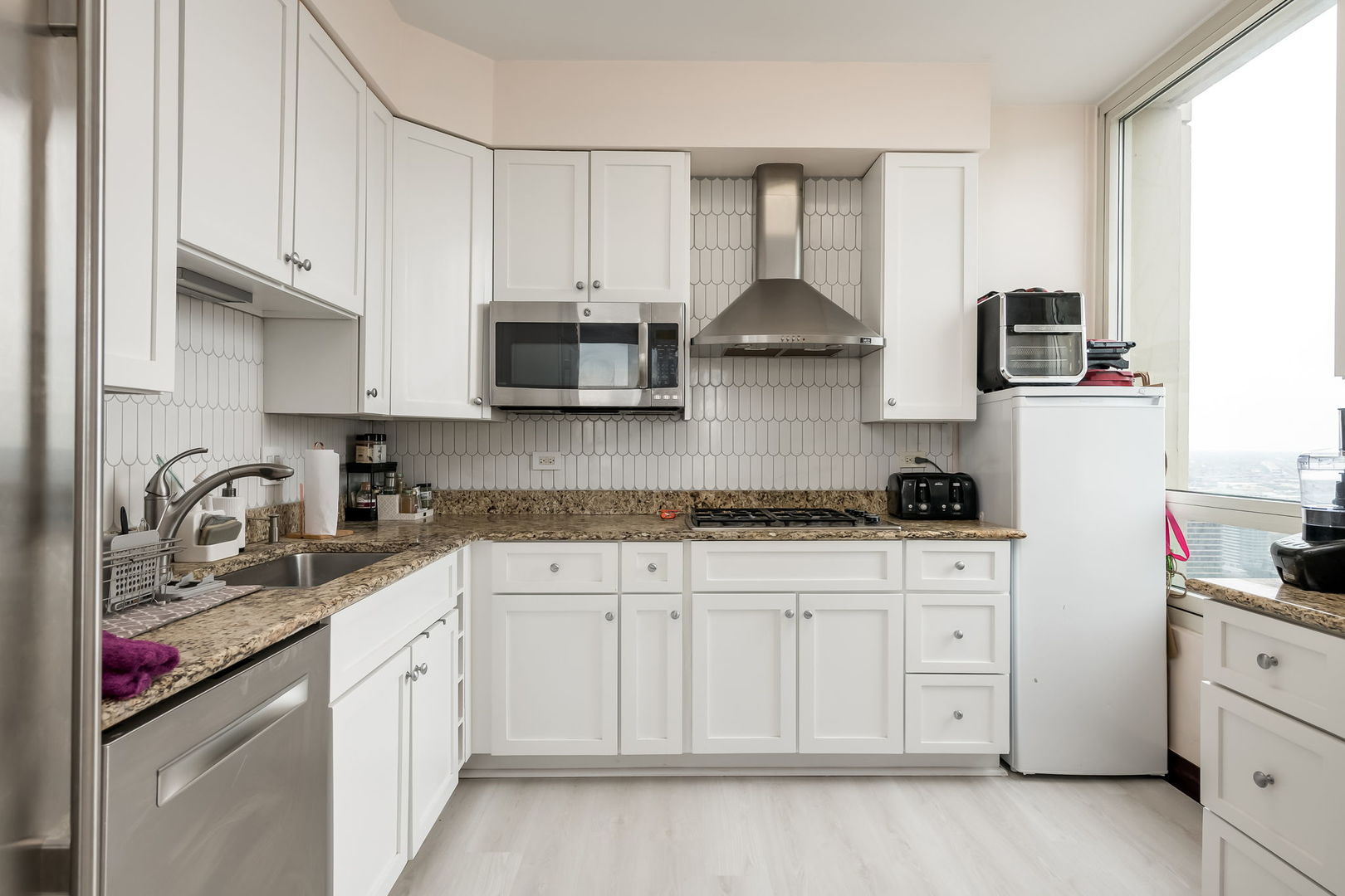 33 West Ontario Street Chicago IL 60654