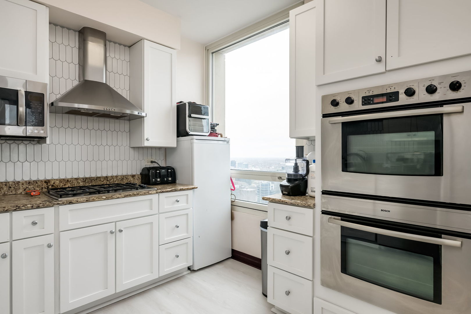 33 West Ontario Street Chicago IL 60654