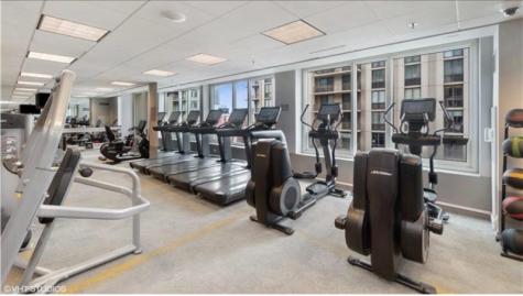 33 West Ontario Street Chicago IL 60654
