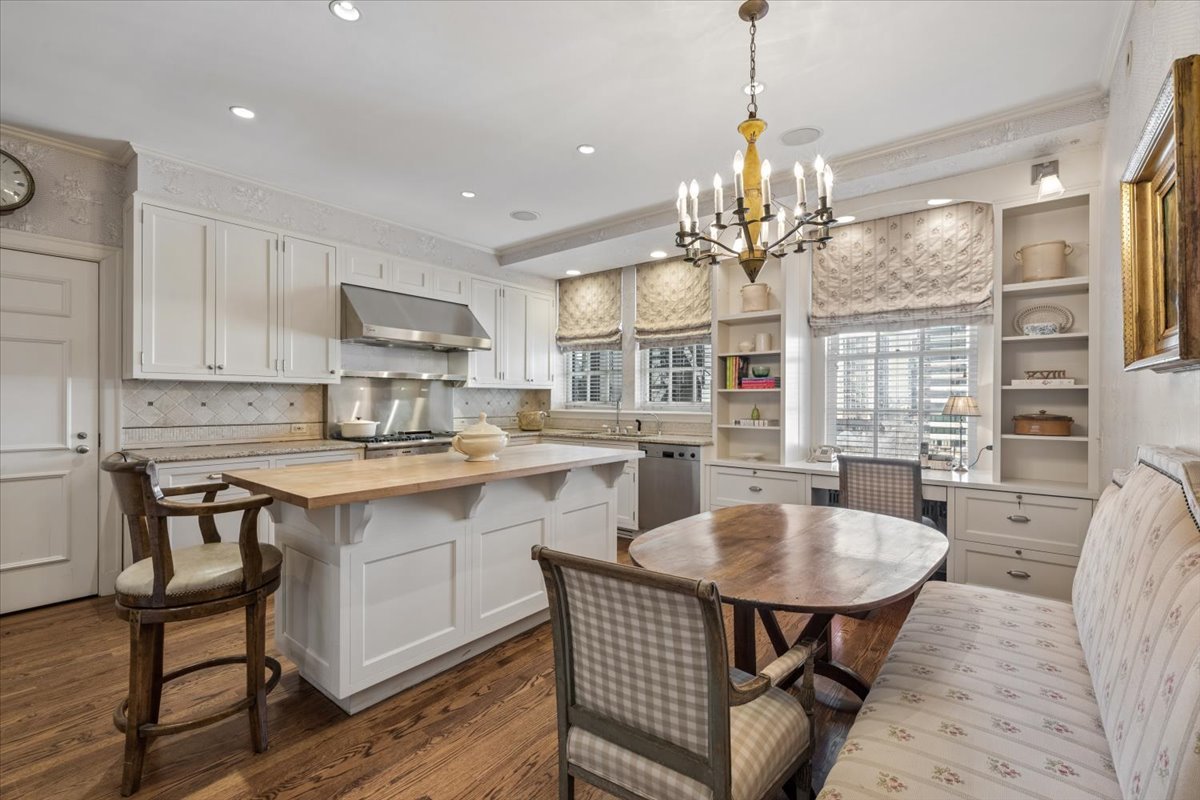 1500 North Lake Shore Drive Chicago IL 60610