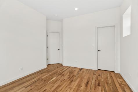 4316 South Michigan Avenue Chicago IL 60653