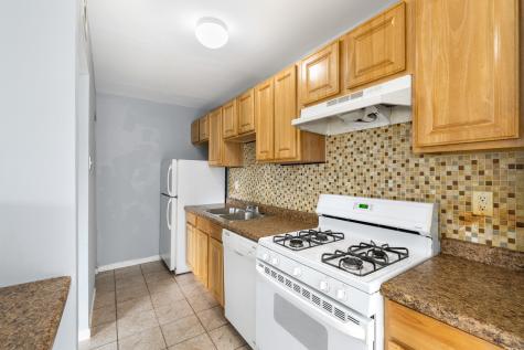 9 Fernwood Drive Bolingbrook IL 60440