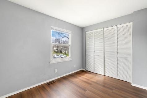 9 Fernwood Drive Bolingbrook IL 60440
