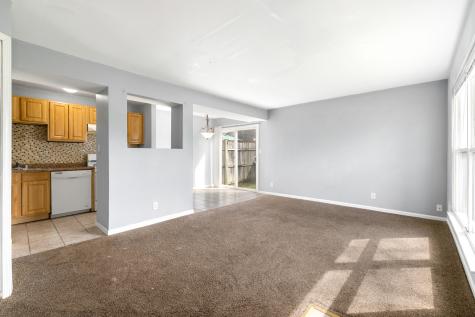 9 Fernwood Drive Bolingbrook IL 60440