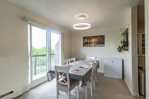 1475 Rebecca Drive Hoffman Estates IL 60194
