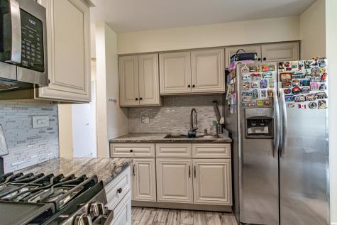 1475 Rebecca Drive Hoffman Estates IL 60194