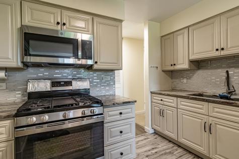 1475 Rebecca Drive Hoffman Estates IL 60194