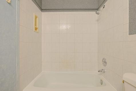 8815 West Golf Road Niles IL 60714