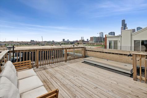 1341 South Clark Street Chicago IL 60605