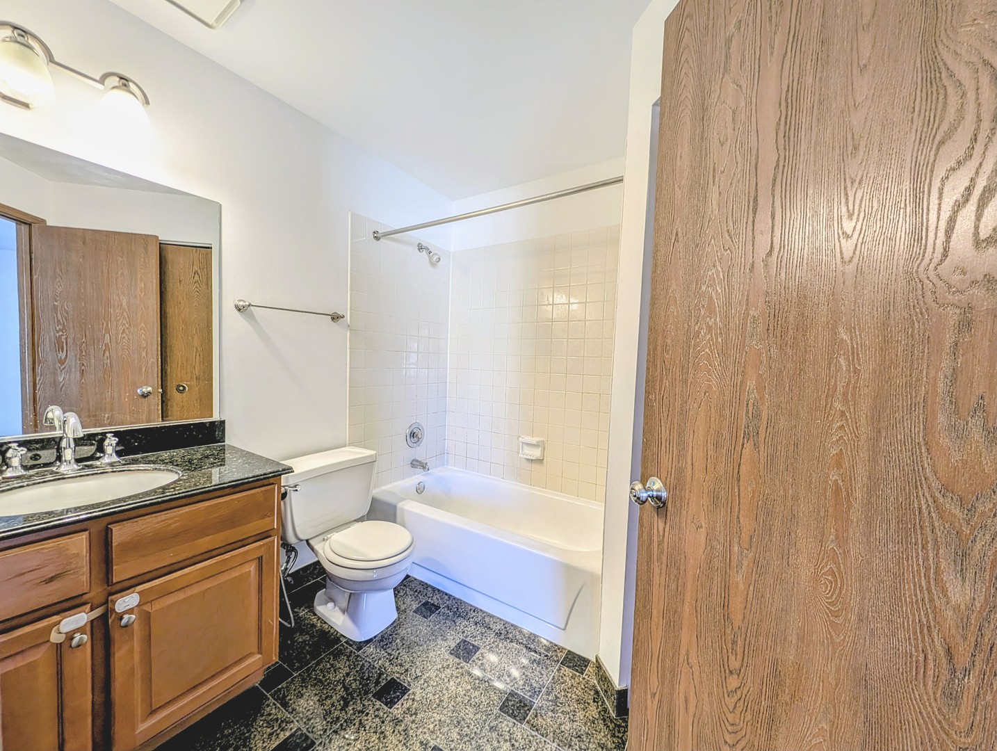 1751 Sleepy Hollow Court Schaumburg IL 60195