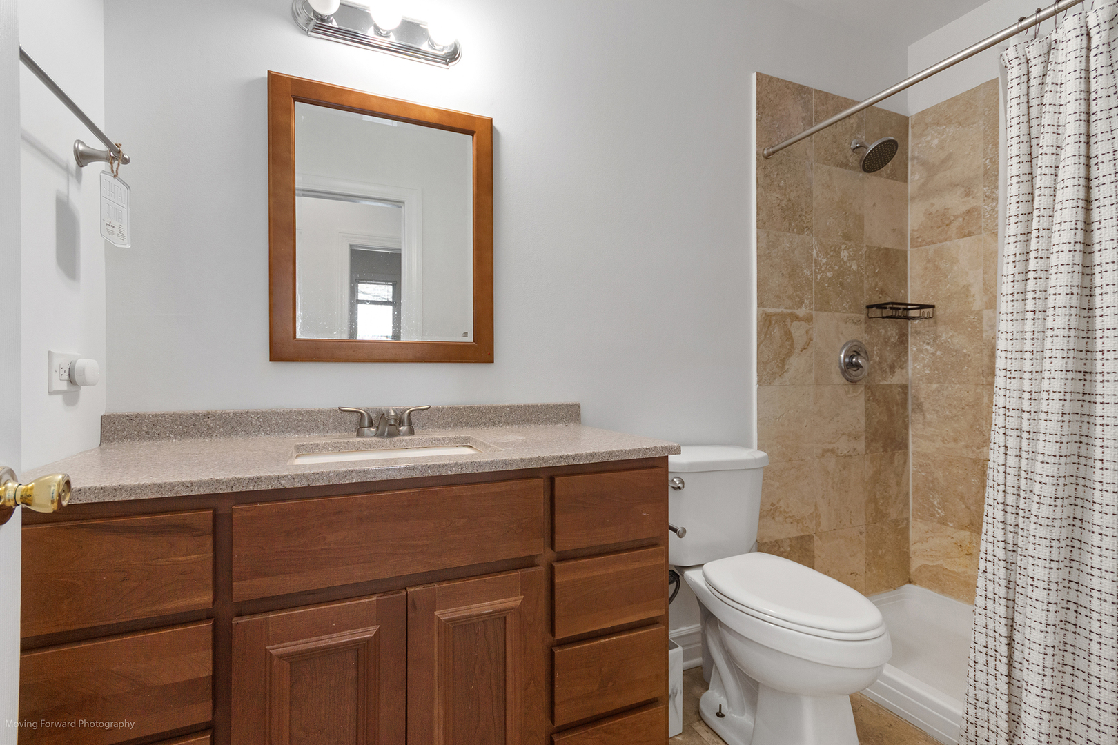2409 West Catalpa Avenue Chicago IL 60625