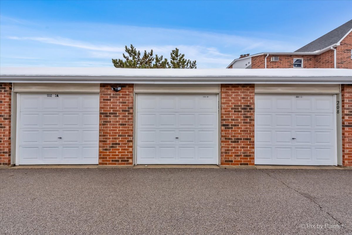 1332 Cunat Court Lake In The Hills IL 60156