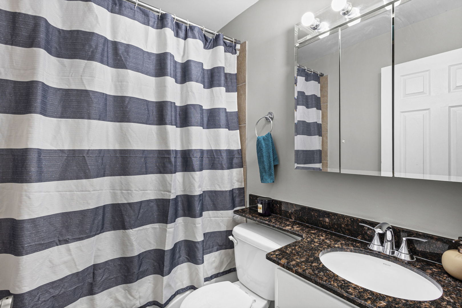3201 West Balmoral Avenue Chicago IL 60625