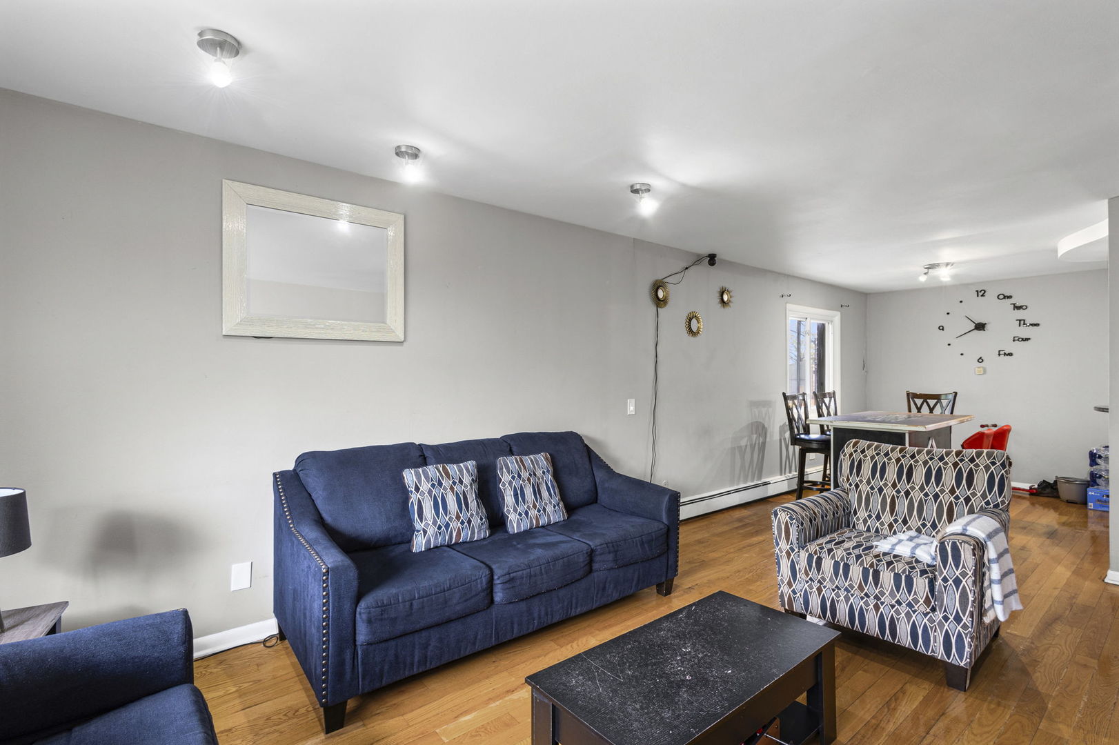 3201 West Balmoral Avenue Chicago IL 60625