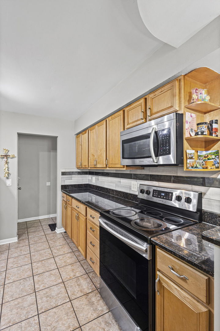 3201 West Balmoral Avenue Chicago IL 60625