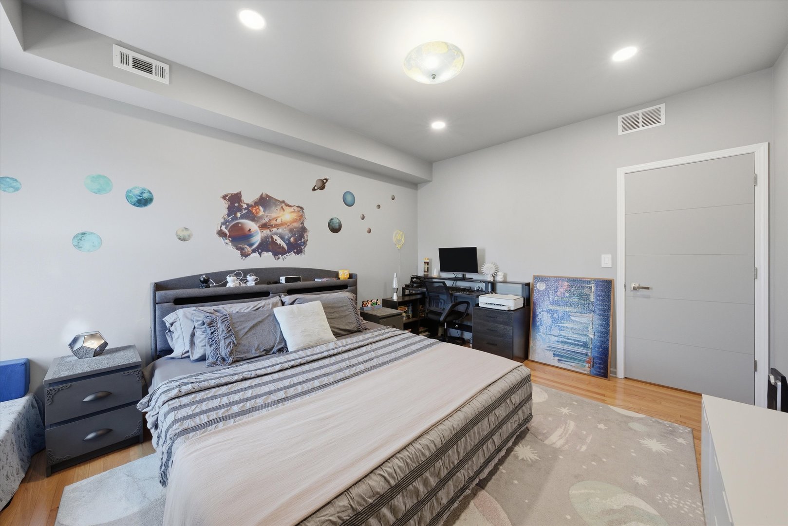 4740 South Ingleside Avenue Chicago IL 60615
