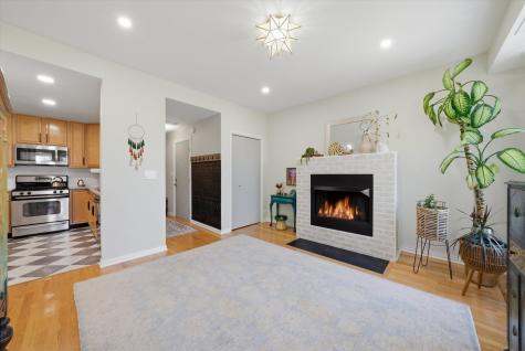 4740 South Ingleside Avenue Chicago IL 60615