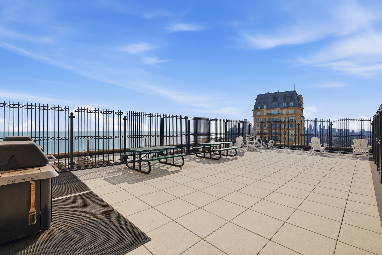 2626 North Lakeview Avenue Chicago IL 60614