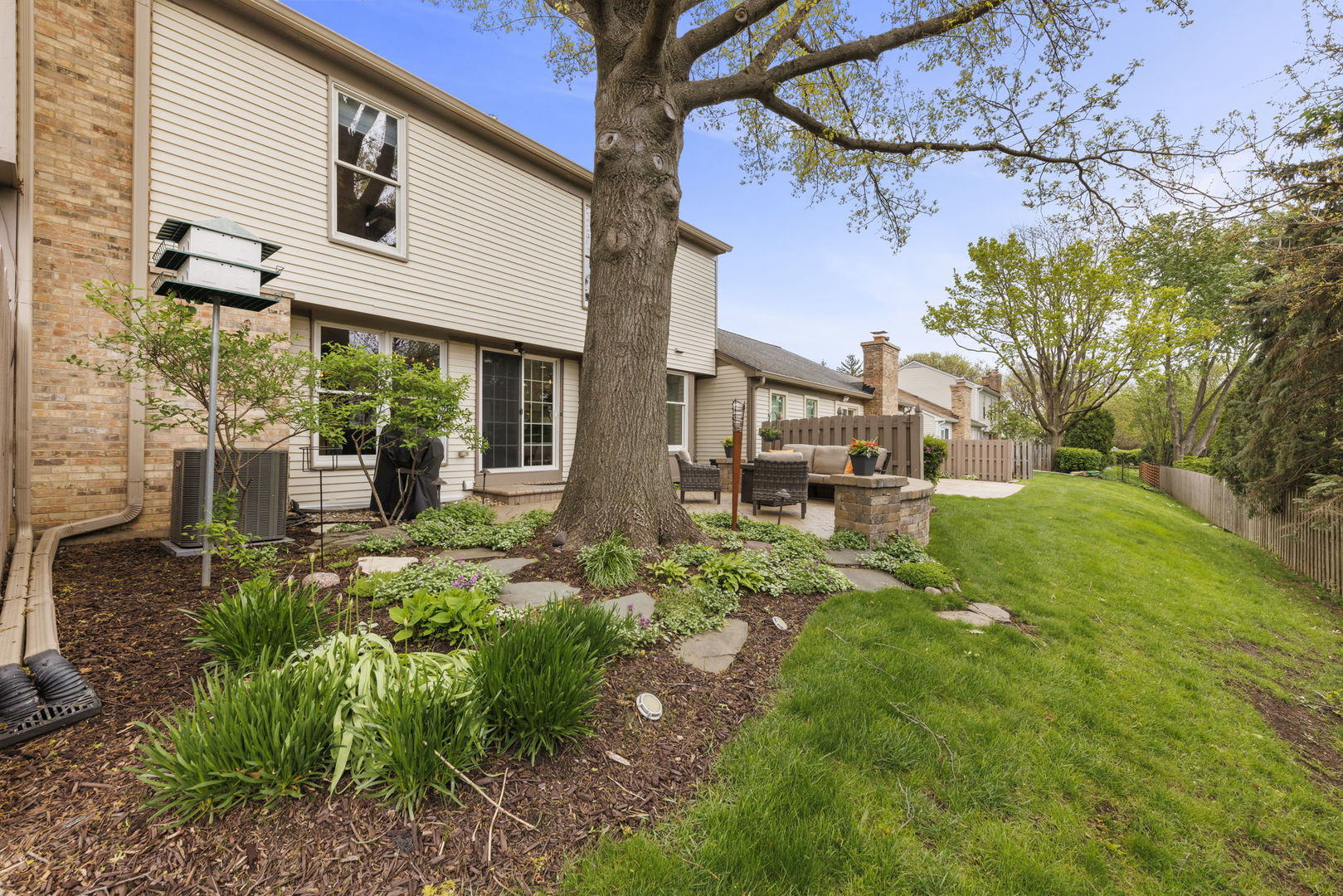 1921 Wexford Circle Wheaton IL 60189