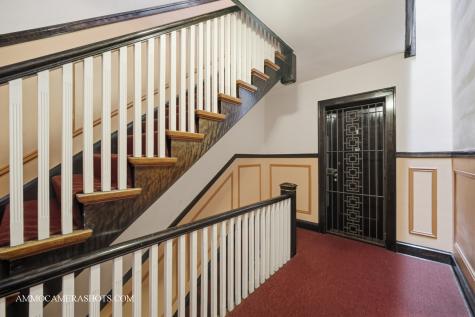 6807 South Paxton Avenue Chicago IL 60649