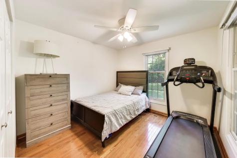 601 Country Lane Des Plaines IL 60016