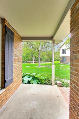 601 Country Lane Des Plaines IL 60016