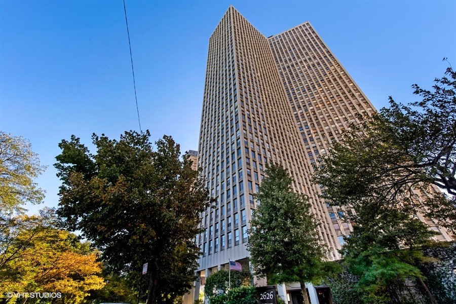 2626 North Lakeview Avenue Chicago IL 60614