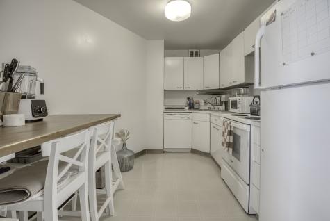 2626 North Lakeview Avenue Chicago IL 60614