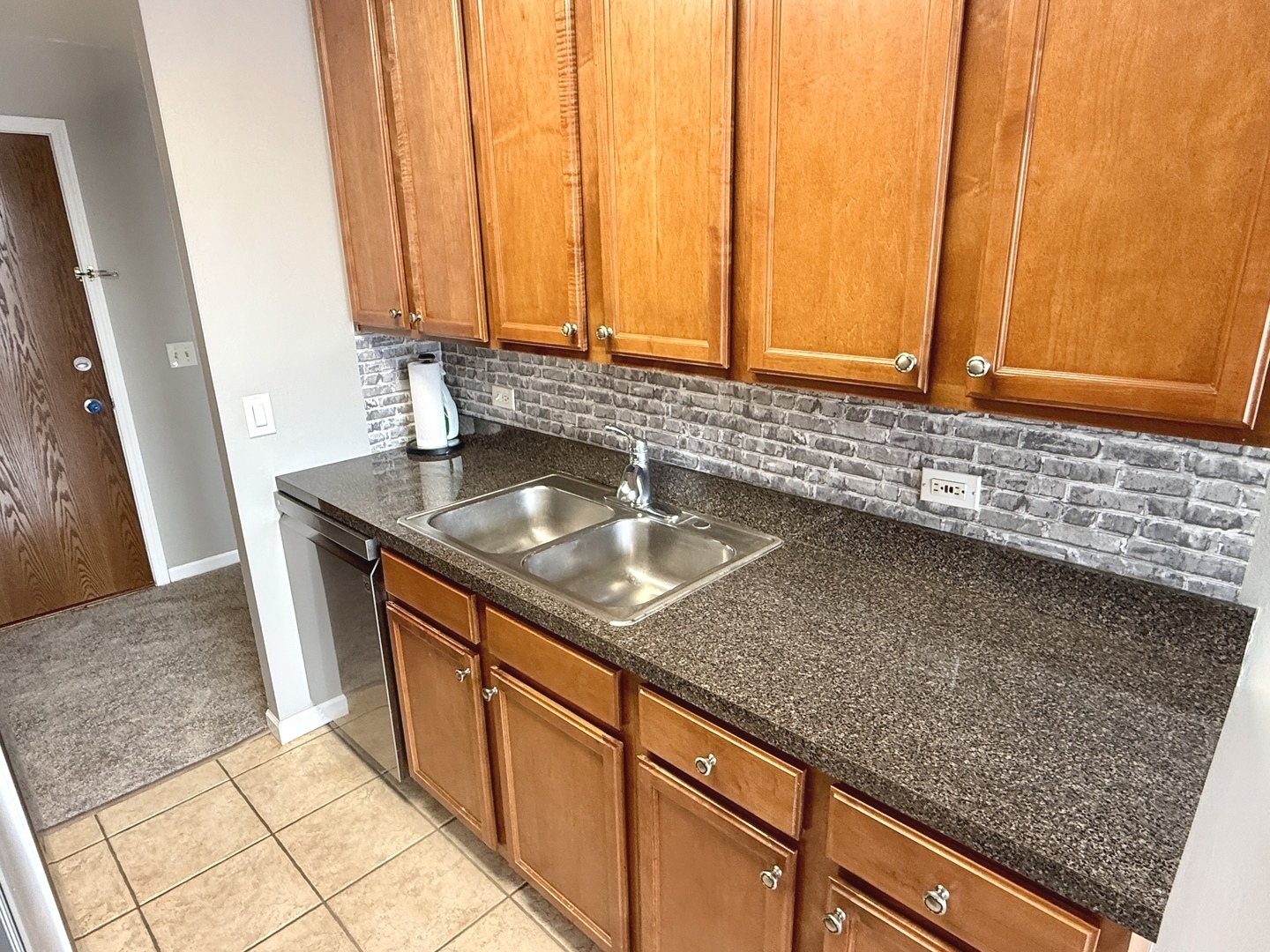 6010 Oakwood Drive Lisle IL 60532