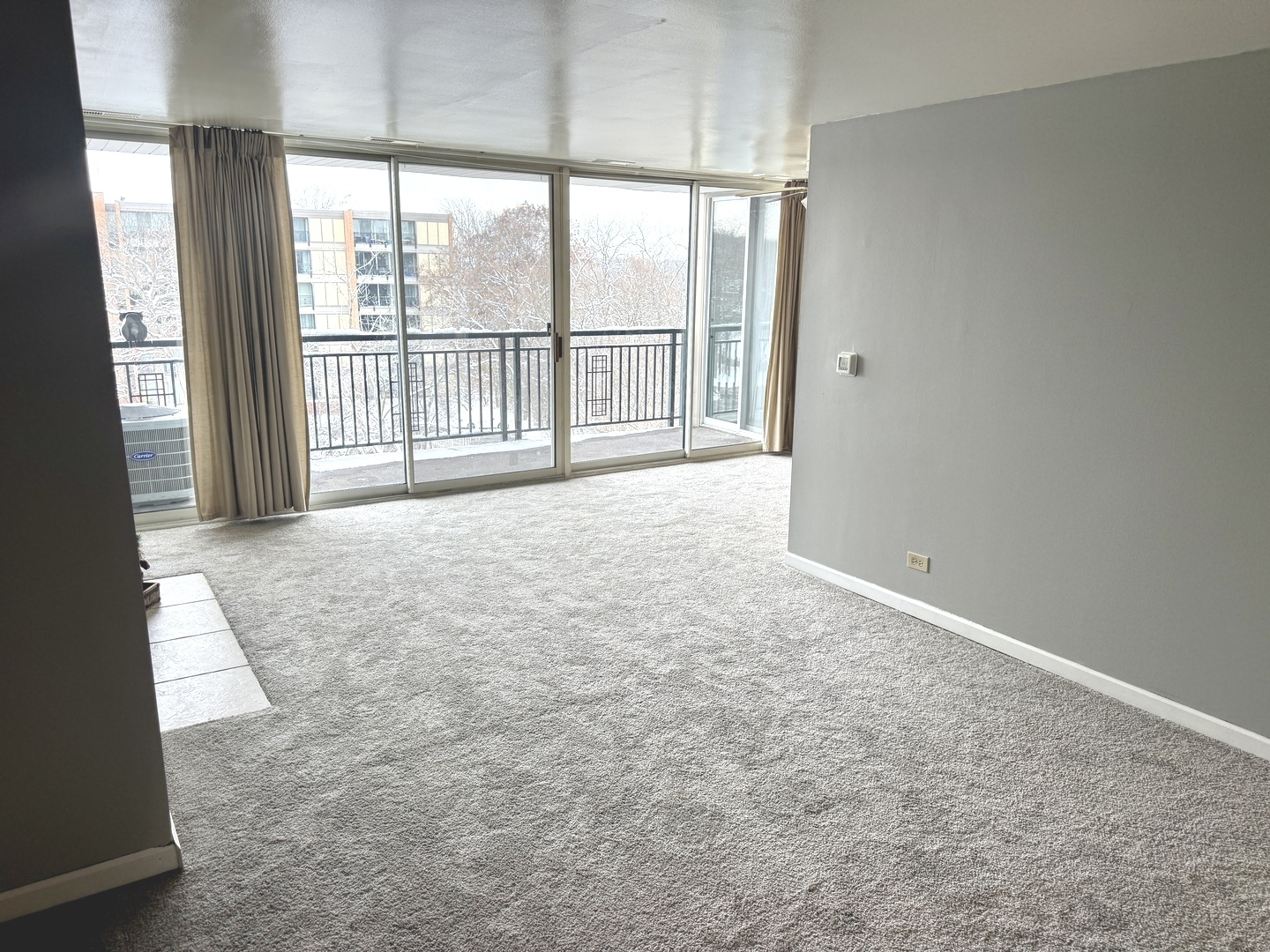 6010 Oakwood Drive Lisle IL 60532