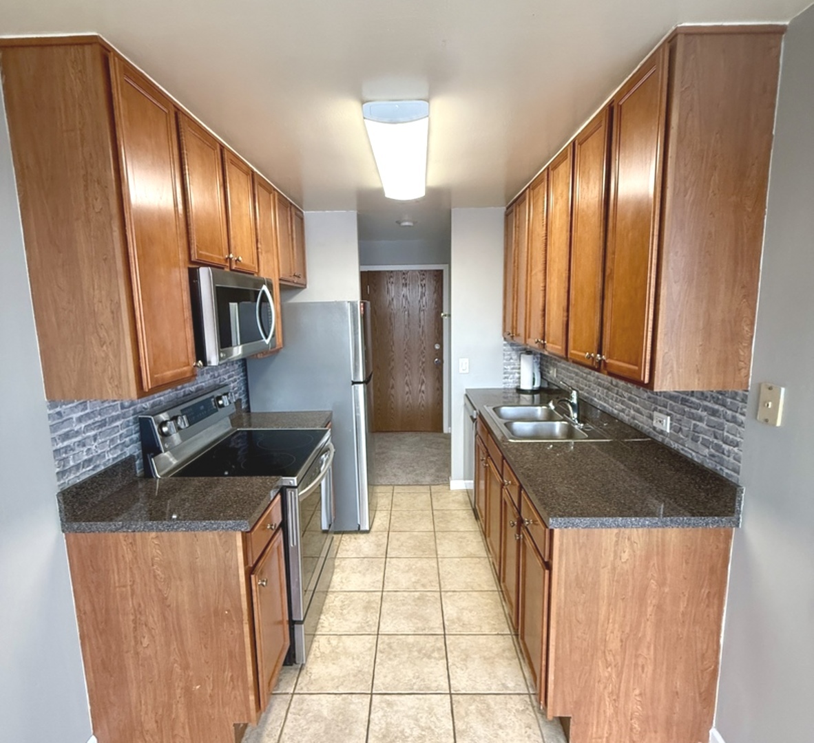 6010 Oakwood Drive Lisle IL 60532