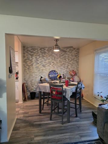 1383 South Glen Circle Aurora IL 60506