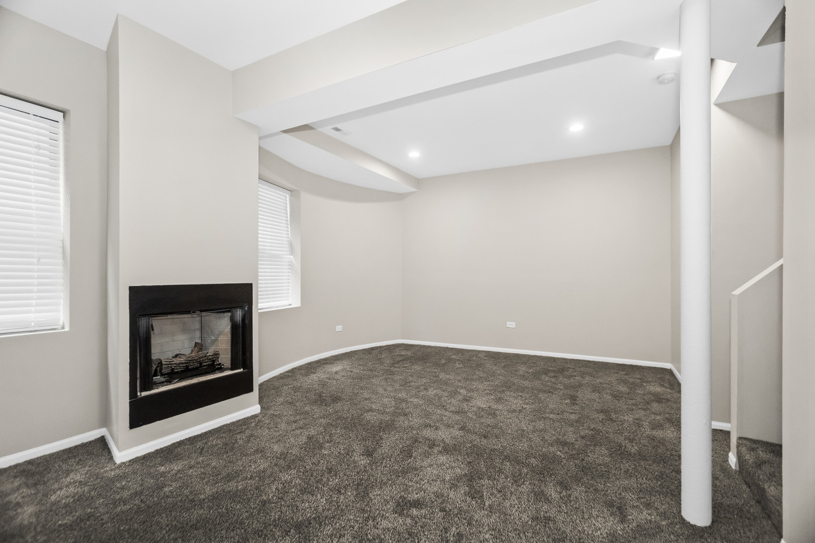 4523.5 South Drexel Boulevard Chicago IL 60653