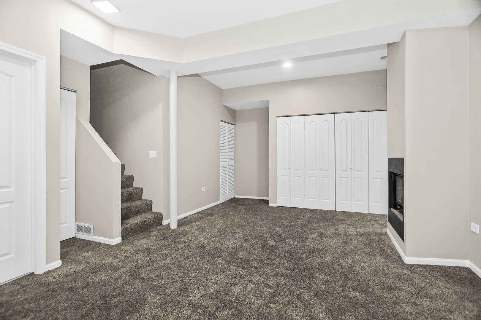 4523.5 South Drexel Boulevard Chicago IL 60653