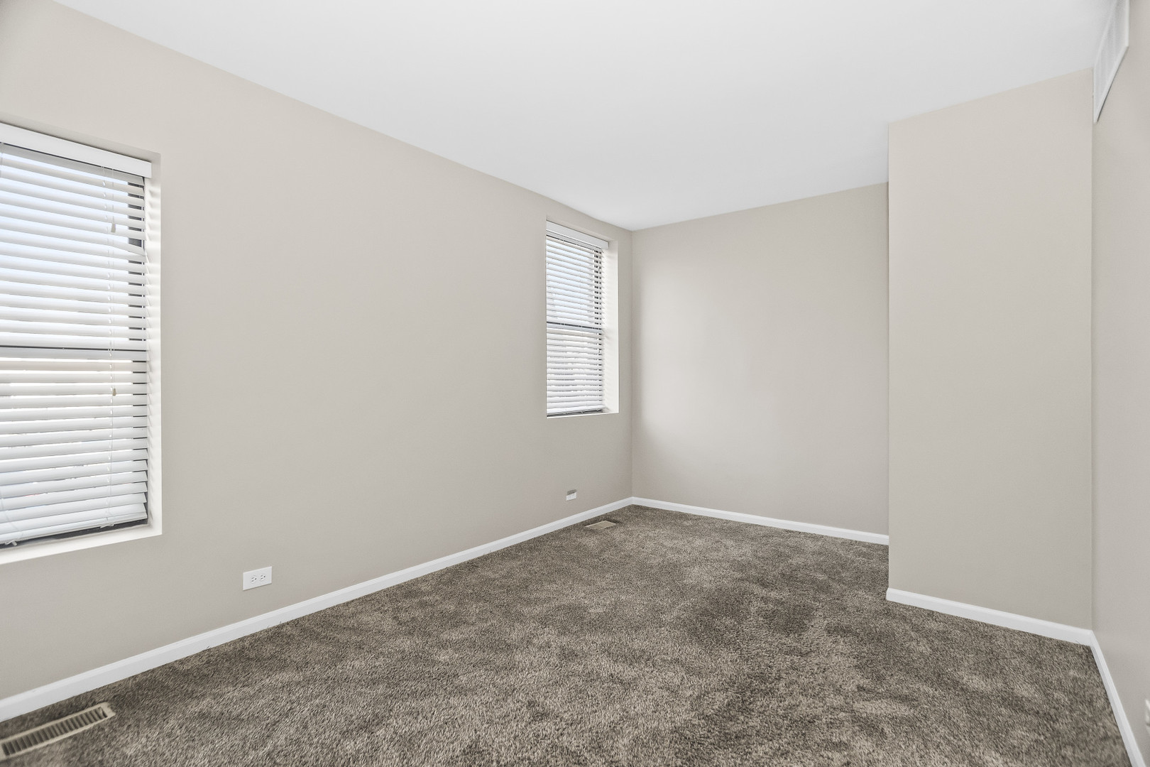 4523.5 South Drexel Boulevard Chicago IL 60653