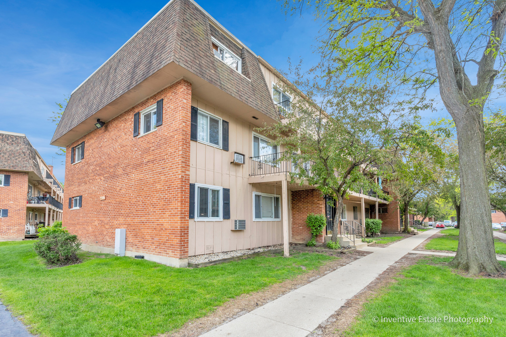2506 Algonquin Road Rolling Meadows IL 60008