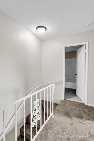 2506 Algonquin Road Rolling Meadows IL 60008