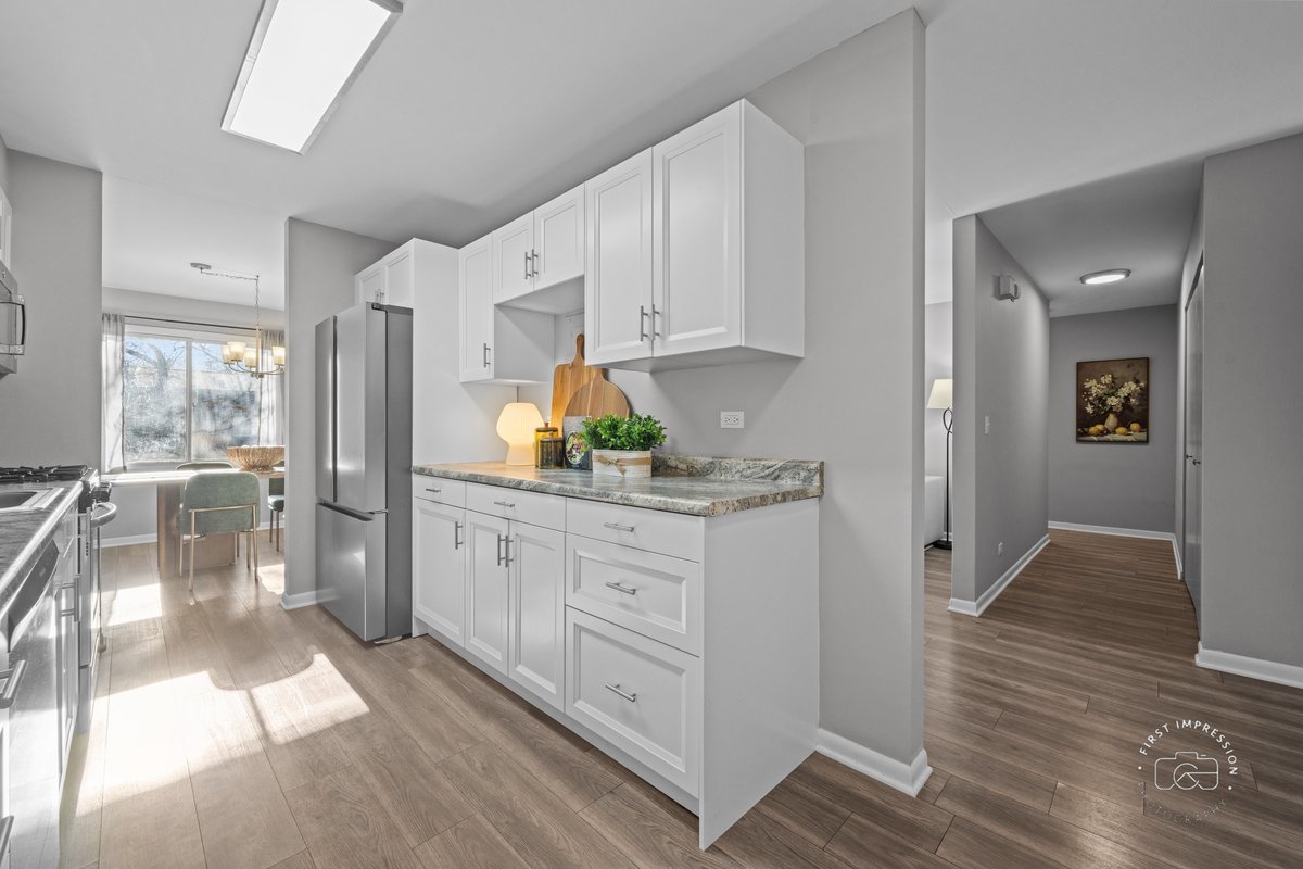 2924 Roberts Drive Woodridge IL 60517