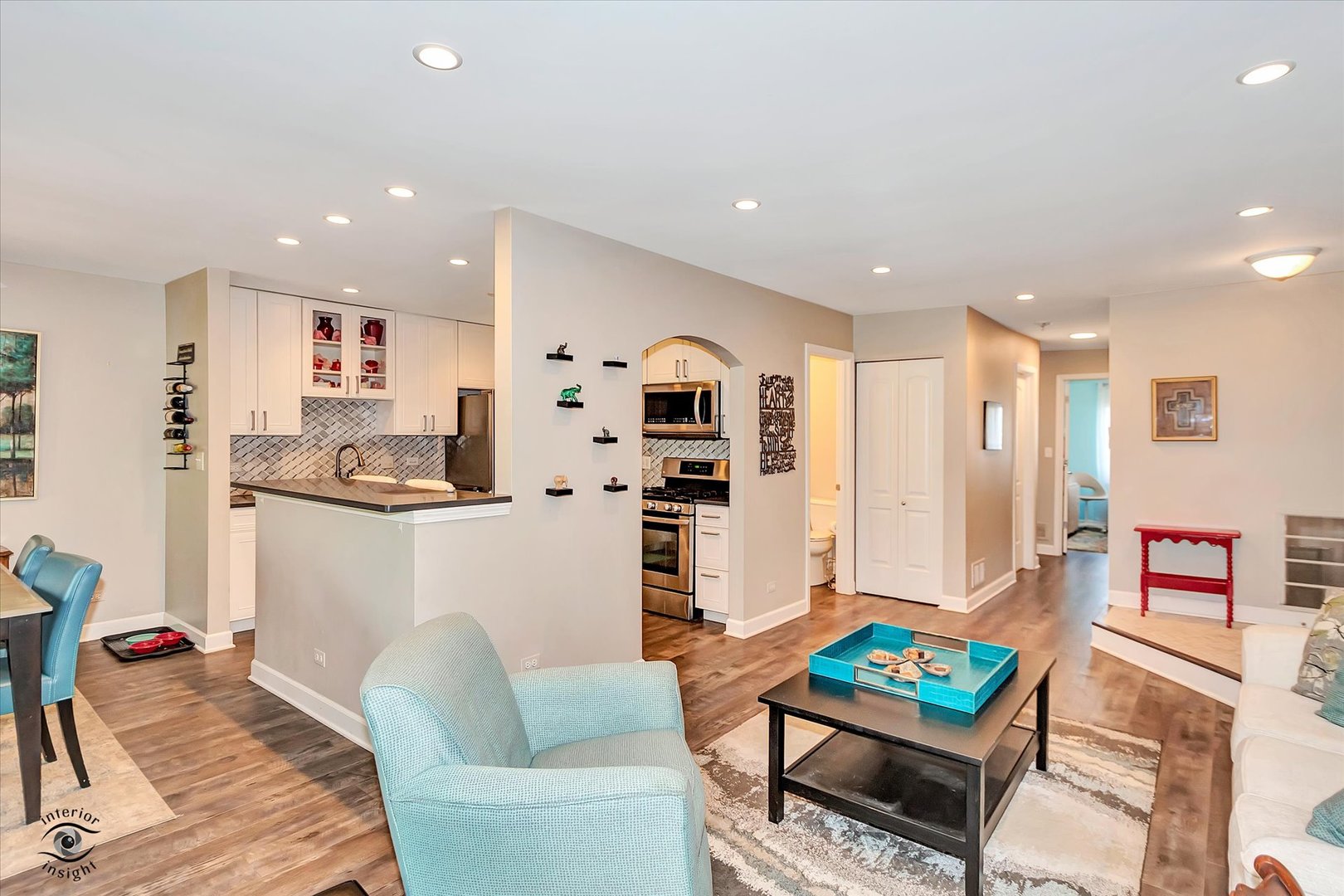 423 Ramblewood Drive Glen Ellyn IL 60137