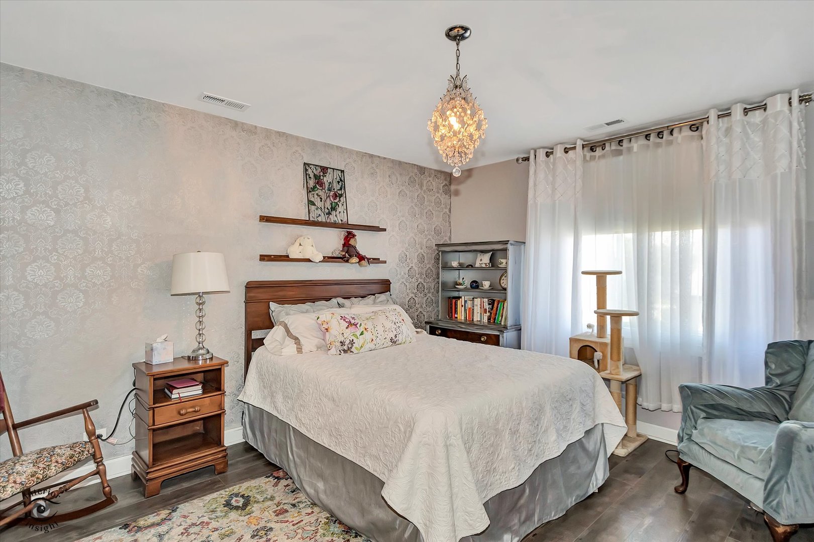 423 Ramblewood Drive Glen Ellyn IL 60137