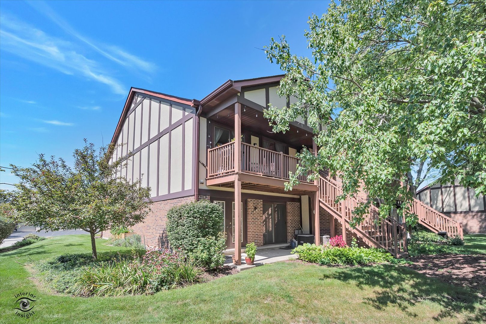 423 Ramblewood Drive Glen Ellyn IL 60137