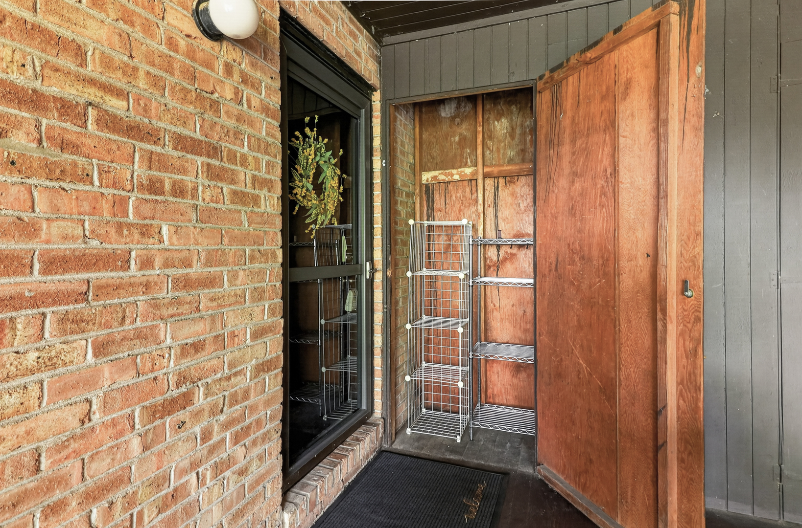 5542 East Lake Drive Lisle IL 60532