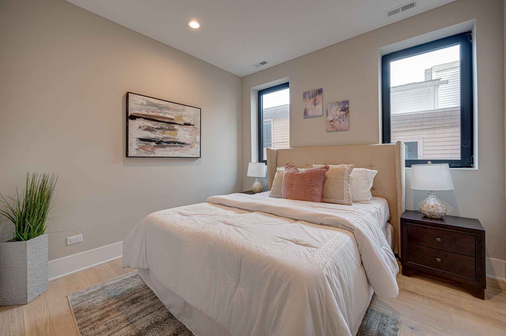 2816 North Southport Avenue Chicago IL 60657